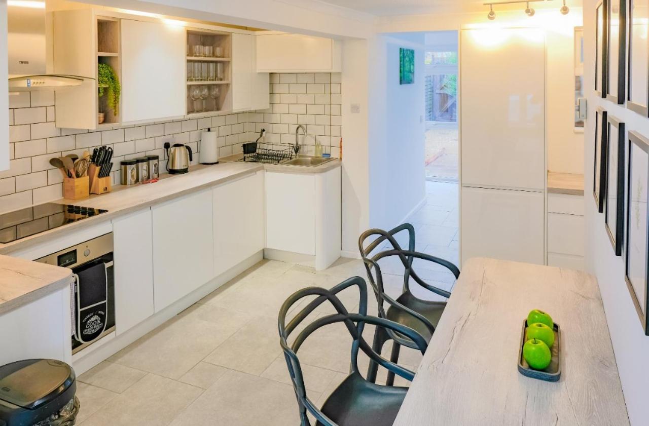 קאמברידג' Modern & Artistic Design Humphreys Lodge - Sleep 6 מראה חיצוני תמונה